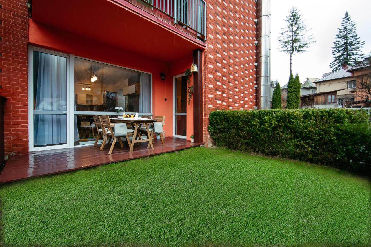 Home & Garden With Stunning View Sinaia Exterior photo
